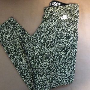 Nike running/yoga pants